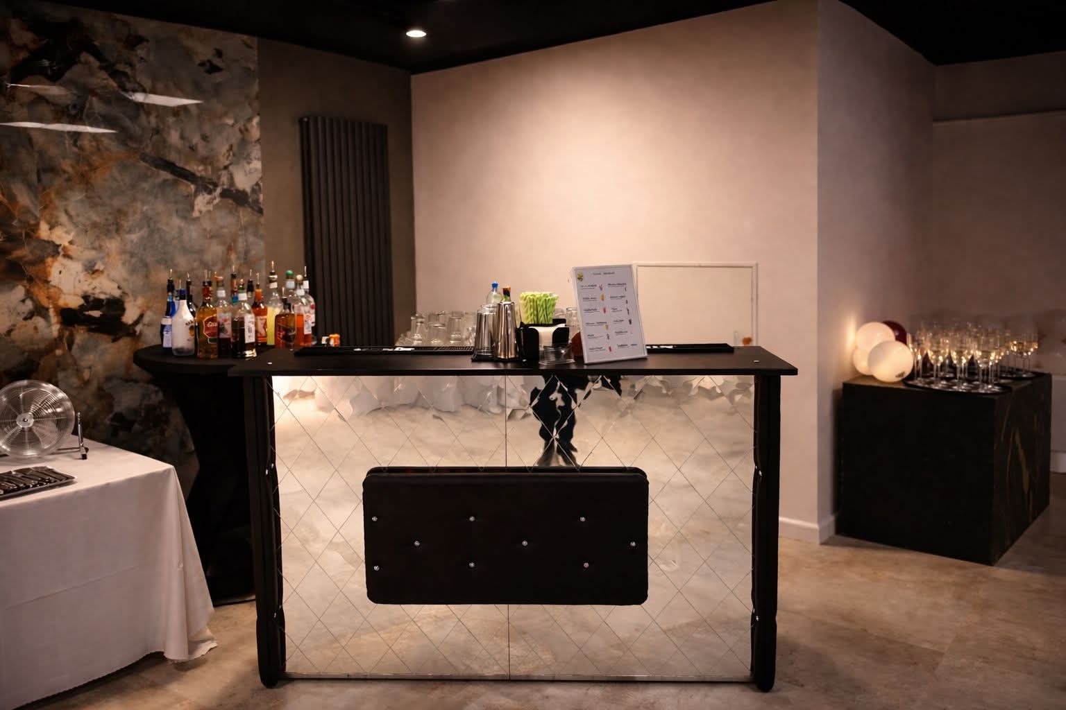 Lustrzany Bar Weselny Glamour Mirror
