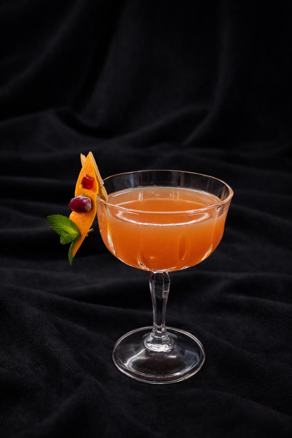 Aperitif weselny z suszonym cytrusem